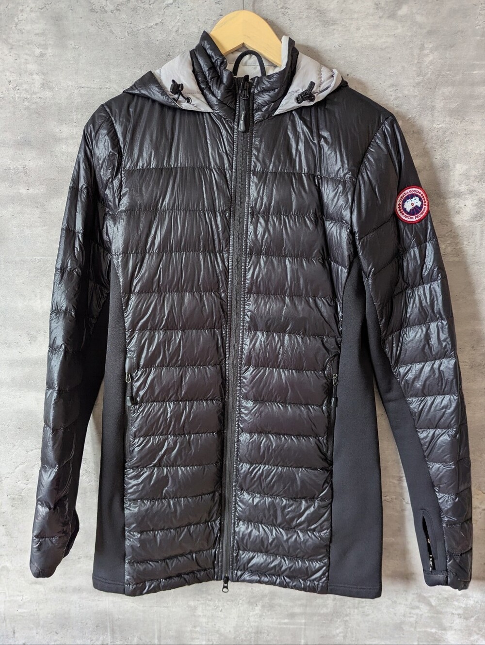 Canada Goose Women's HyBridge Lite Hooded Coat Black Size Medium 2710L R Down